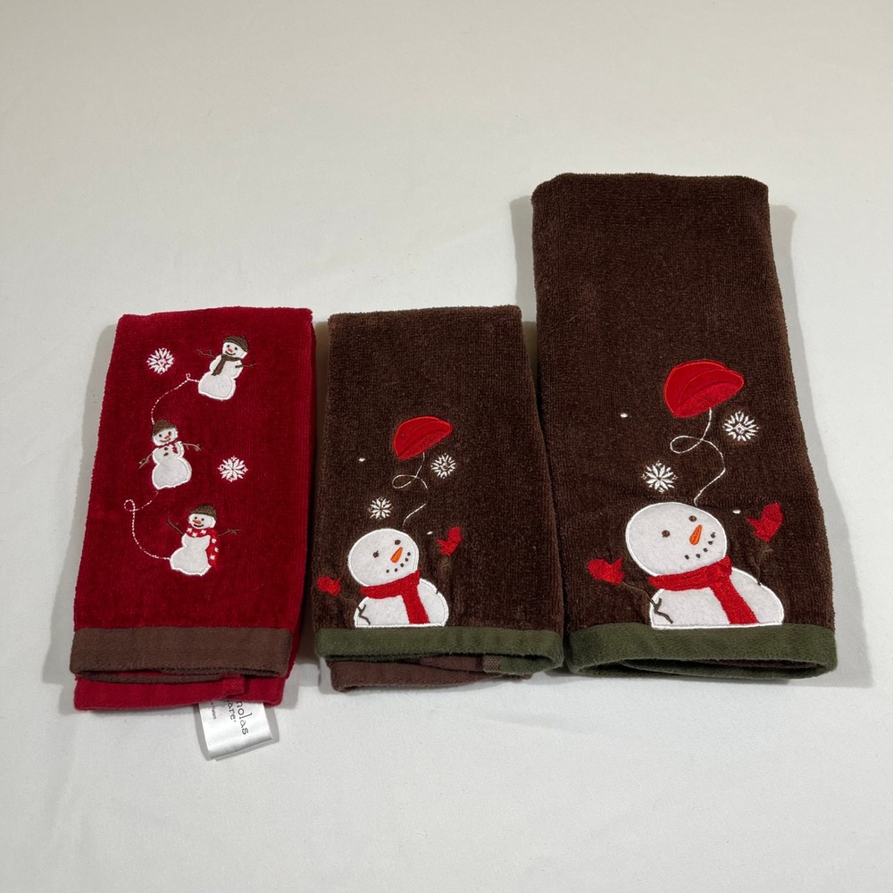 St. Nicholas Square Snowman Hand Towel Set 3pc Brown Red Holiday Winter Decor
